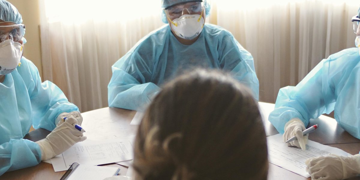 A group of medical professionals collaborating, symbolizing the specialized and continuous learning in healthcare.